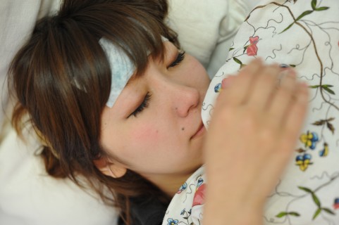 風邪の時の関節痛の治し方とは?インフルエンザかも?和らげる方法は?